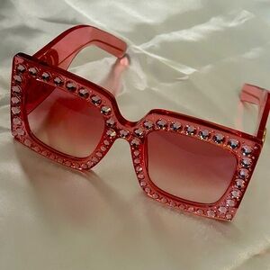 GUCCI Hollywood Forever 0145 Pink Logo Crystal Sunglasses PreOwned without Case